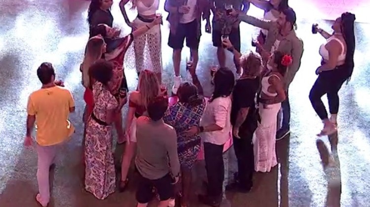 Resumo BBB: Especulações, flertes e insônia na primeira ...